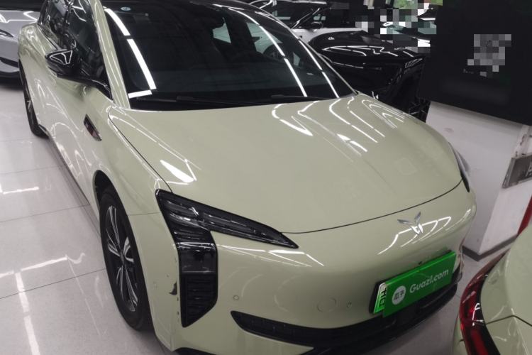 Used Hongqi EH7 2024 690 Pro Front