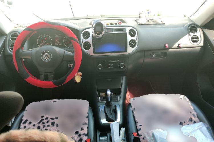 Used Volkswagen Tiguan L 2015 1.8TSI Automatic Two-Wheel Drive Trend Edition
