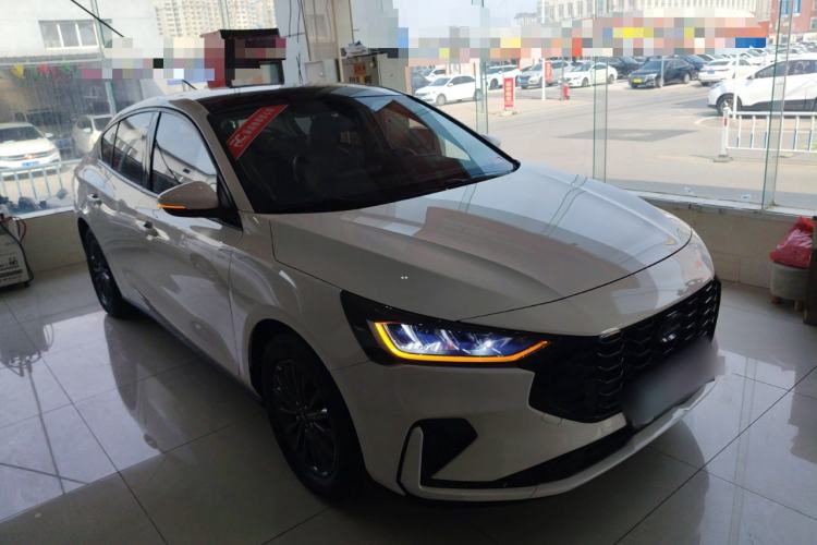 Used Ford Focus 2022 Sedan EcoBoost 180 Automatic Performance Edition
