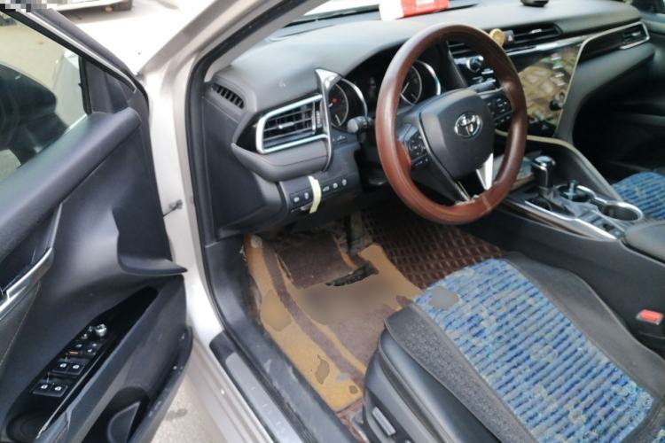 Used Toyota Camry 2018 2.5G Luxury Edition
