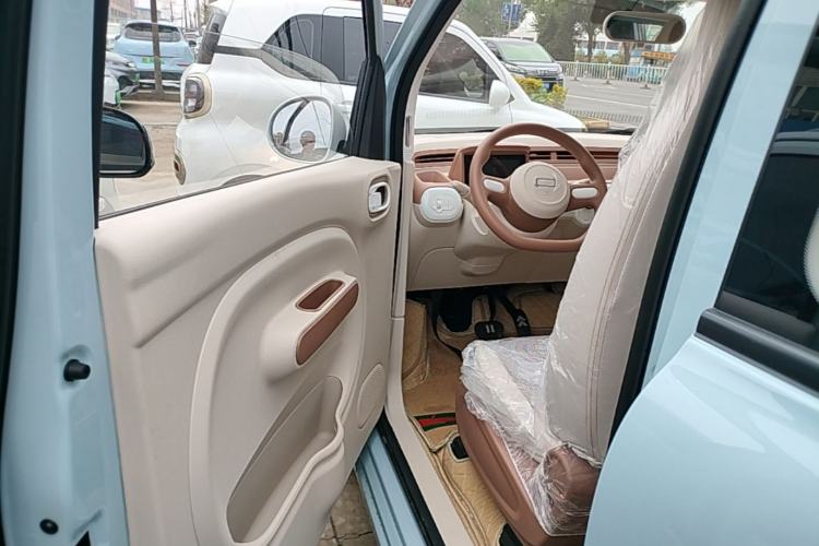 Used Bestune Pony 2026 Model 222km Cute Horse Plus Driver Seat