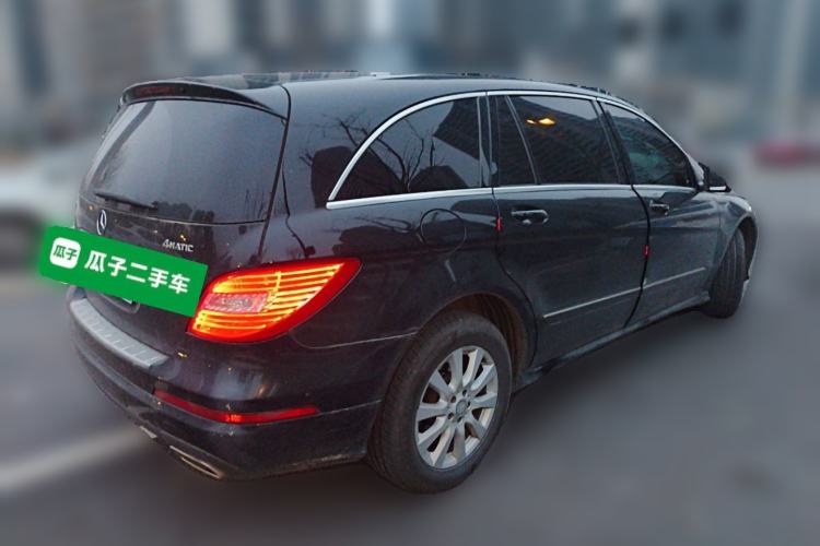 Used Mercedes-Benz R-Class 2017 R 320 4MATIC Business Edition Prestige Model