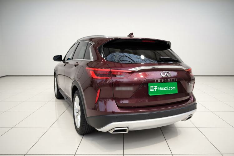 Used Infiniti QX50 2018 2.0T Two-Wheel Drive Fashion Edition Exterior 2