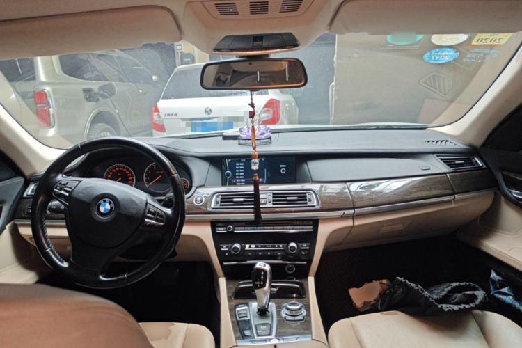 Used BMW 7 Series 2009 730Li Leading Model
