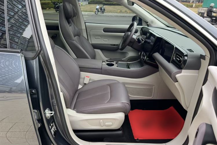 Used Leapmotor C11 2023 Pure Electric 500 Smart Edition Right Front Seat