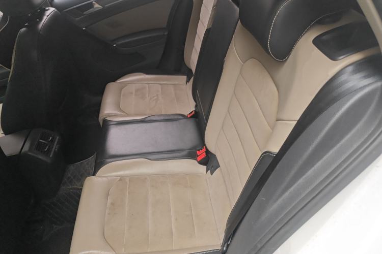 Used Volkswagen Golf 2017 230TSI Automatic Luxury Million-Vehicle Commemorative Edition