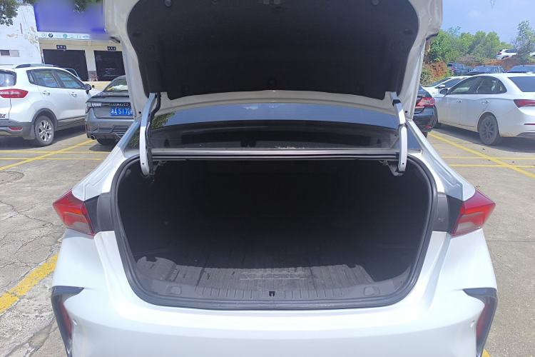 Used Buick Verano 2022 Pro GS Wind-Chasing Edition