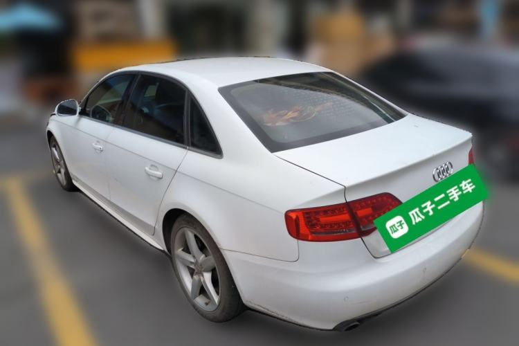 Used Audi A4L 2012 2.0 TFSI automatic standard version