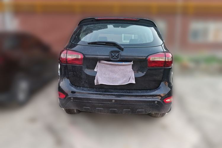 Used JMC Yusheng S350 2013 2.4T Automatic 2WD Diesel Luxury Edition 5 Seats
