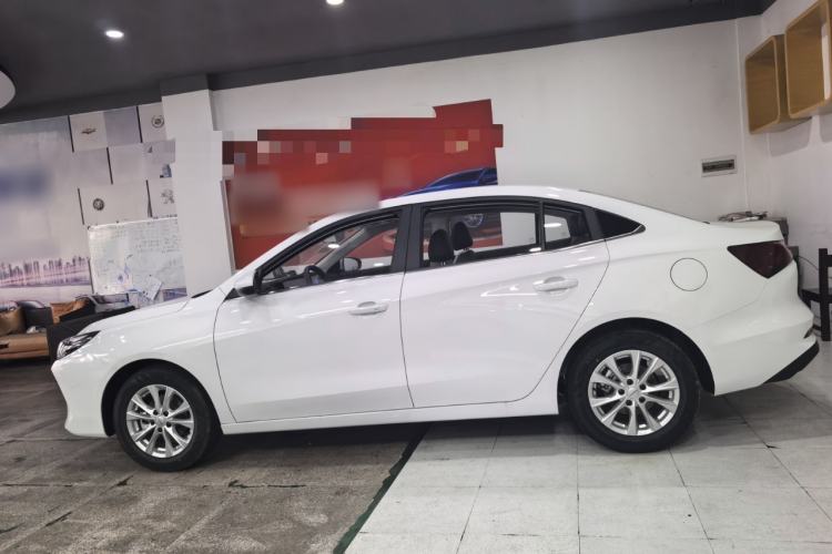 Used Roewe i5 2026 Model 1.5L CVT Luxury Version
