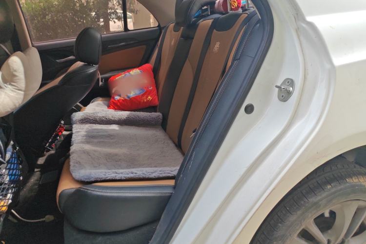 Used BYD Qin New Energy 2017 1.5T Luxury Model Left Rear Seat