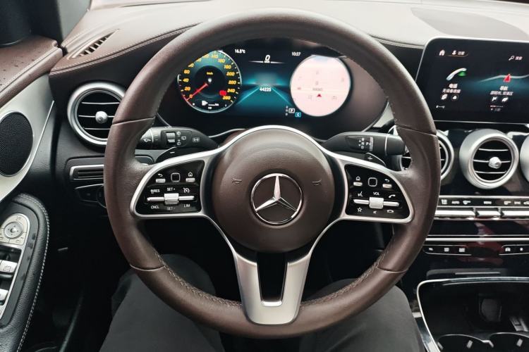 Used Mercedes-Benz GLC 2022 Facelifted GLC 260 L 4MATIC Dynamic Edition Steering Wheel