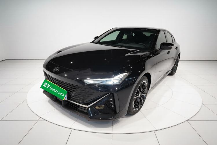 Used CHANGAN UNI-V 2023 1.5T Prestige Model