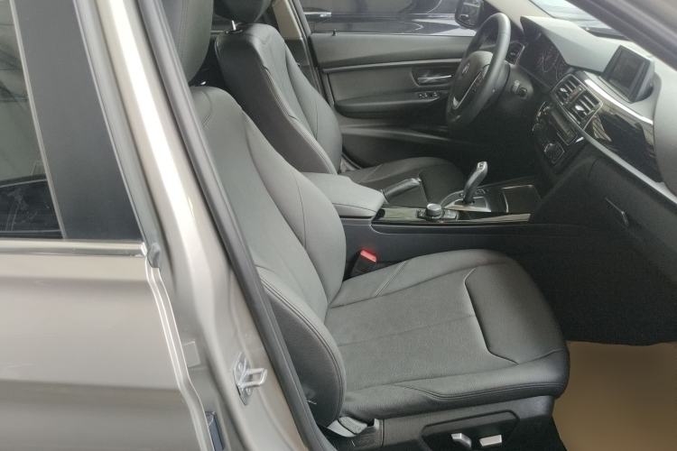 Used BMW 3 Series 2016 320Li Ambition Model Right Front Seat