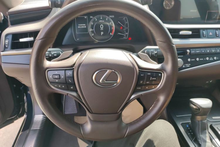 Used Lexus ES 2020 200 Excellence Edition