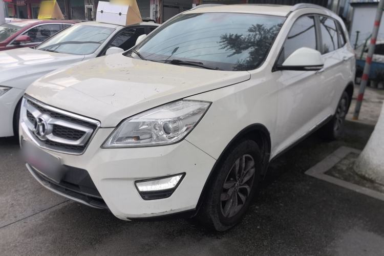 Used BAIC Senova X65 2015 2.0T Automatic Elite Model