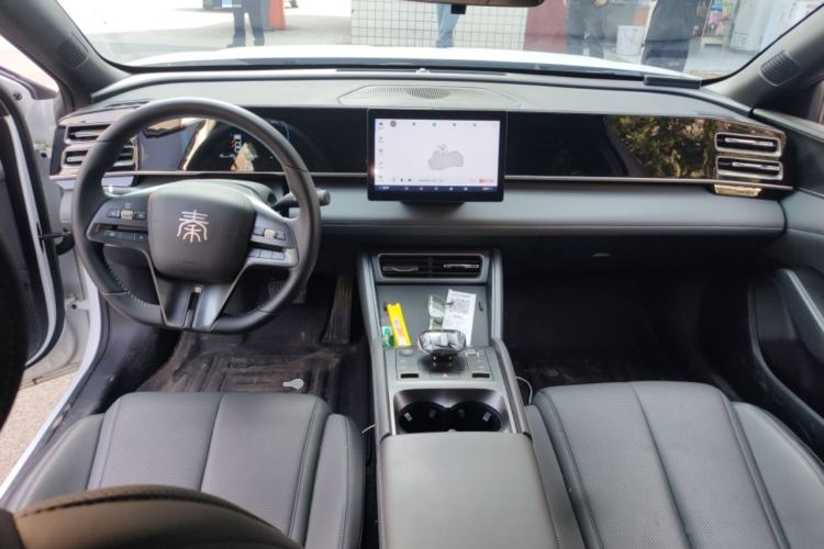 Used BYD Qin L 2024 DM-i 80KM Leading Model
