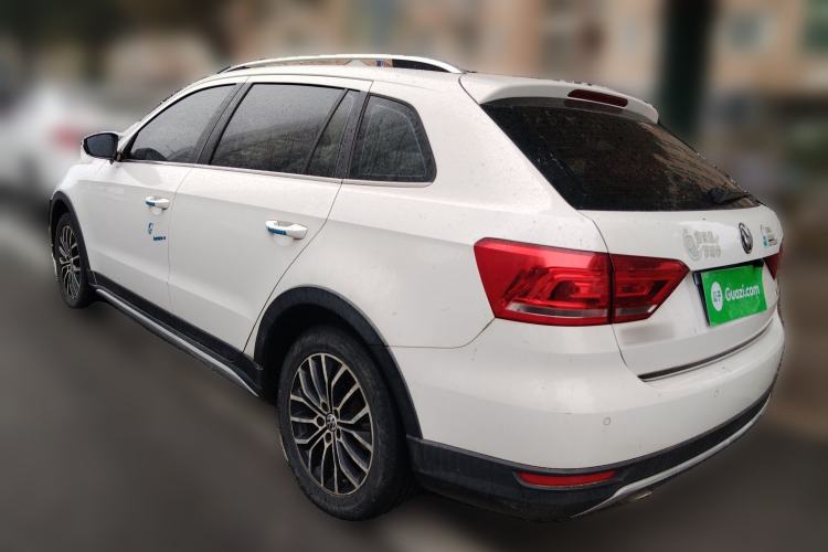 Used Volkswagen Cross Lavida 2014 1.6L Automatic Rear Left 45 Deg