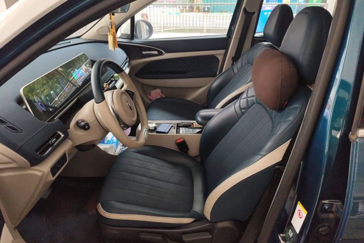 Used ORA Good Cat 2021 400km Standard Range Venus Edition Lithium Iron Phosphate Left Front Seat