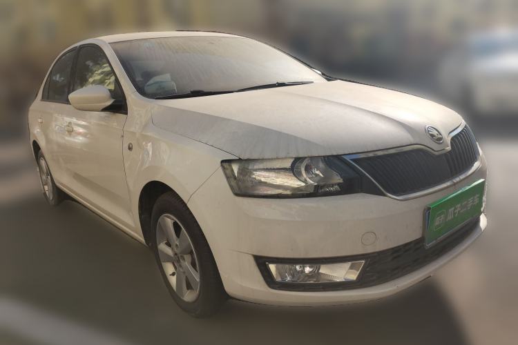 Used Skoda Rapid 2013 1.6L Manual Smart Selection Model