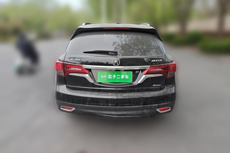 Used Acura MDX 2014 3.5L Luxury Edition Rear