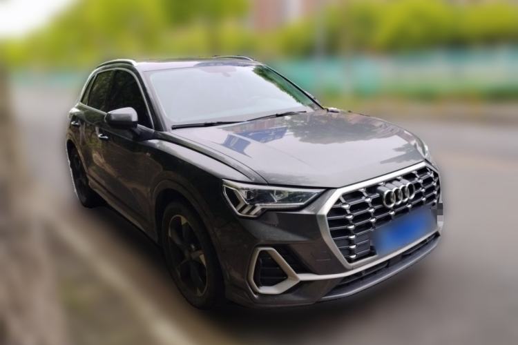 Used Audi Q3 2021 35 TFSI Fashion Dynamic Model Front Right 45 Deg