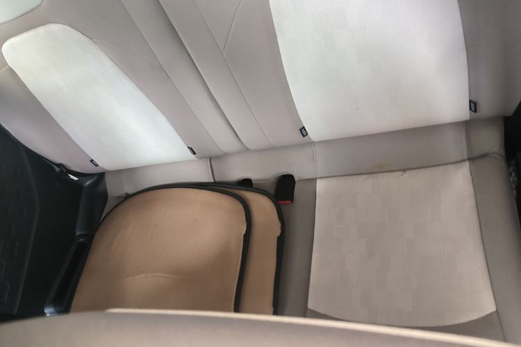 Used Chery QQ Ice Cream 2025 155km Sundae Edition Left Rear Seat