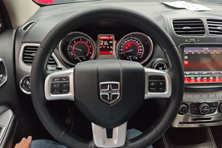 Used Dodge Journey 2015 2.0TD Four-Wheel Drive Luxury Edition