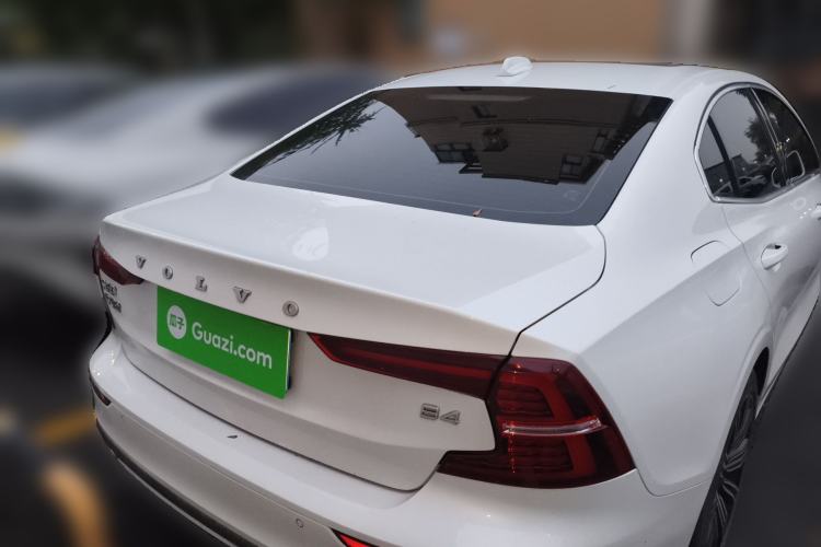 Used Volvo S60 2022 B4 Zhiyuan Luxury Edition Rear