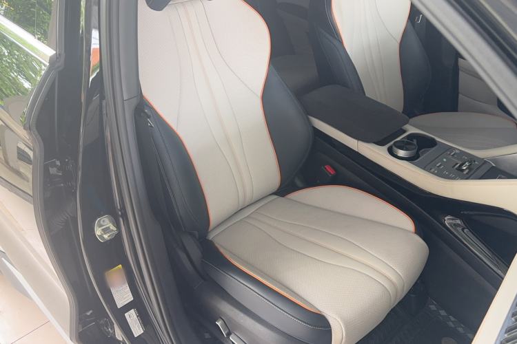 Used BYD Song PLUS New Energy 2023 Champion Edition DM-i 110KM Flagship PLUS
