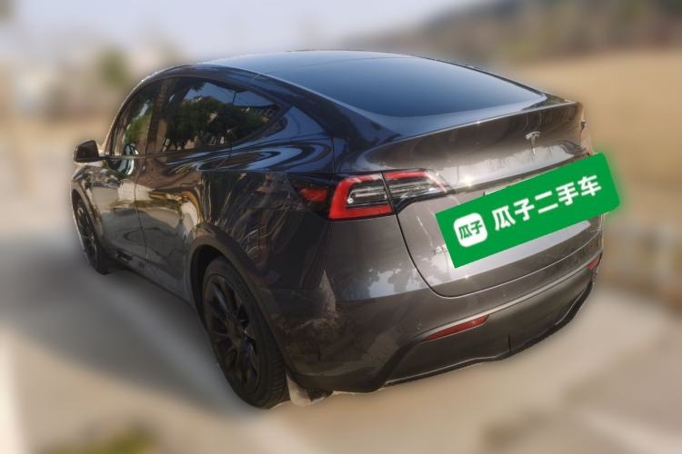 Used Tesla Model Y 2021 Long-Range All-Wheel-Drive Version