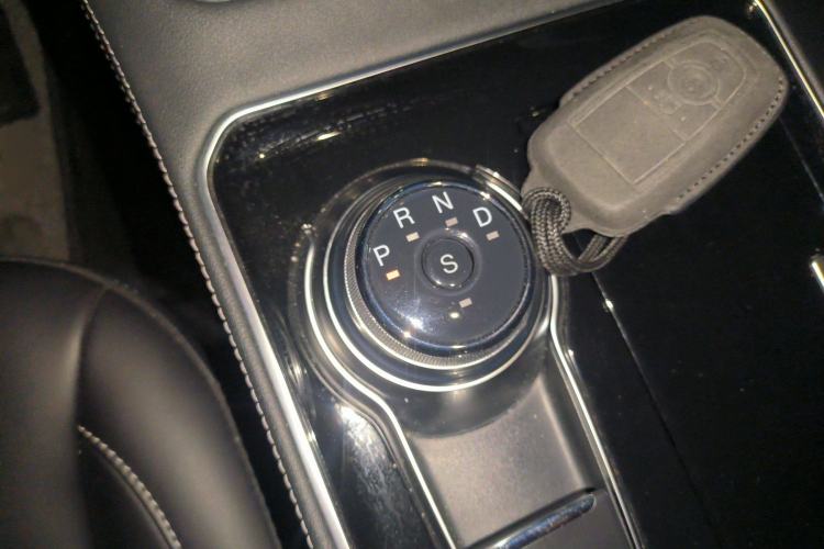 Used Ford Edge 2022 PLUS EcoBoost 245 Four-Wheel Drive Platinum Edition 7-Seater