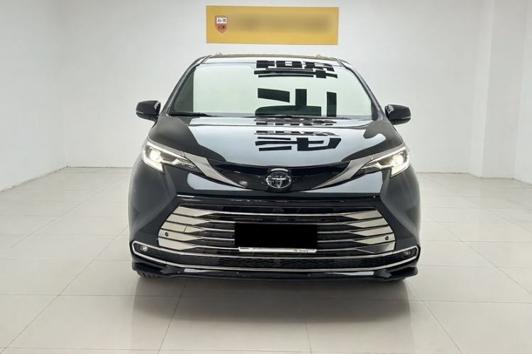 Used Toyota SIENNA 2021 2.5L Hybrid Premium Edition Exterior 9