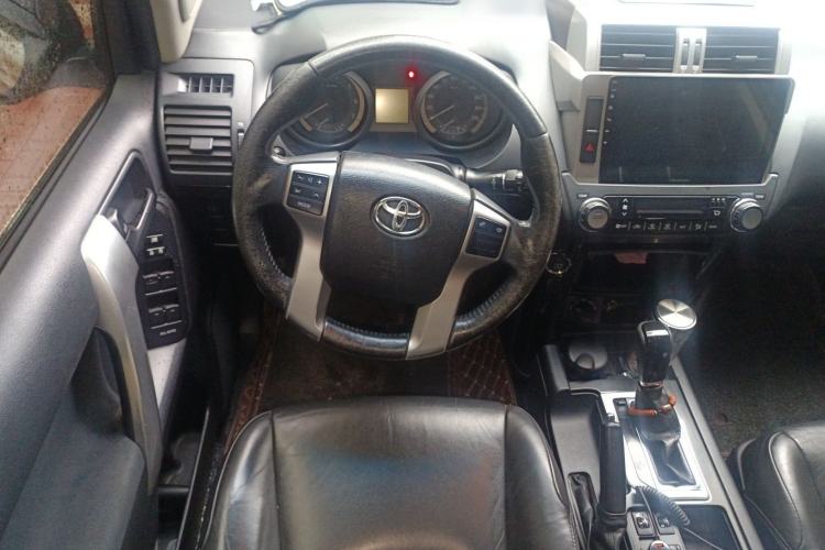 Used Toyota Prado 2014 2.7L Automatic Standard Edition
