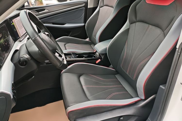 Used Volkswagen Lamando 2023 Lavida L 280TSI DSG Cool & Spicy Edition
