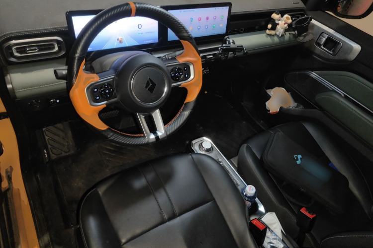 Used Baojun Spark 2023 Flagship Edition Center Console