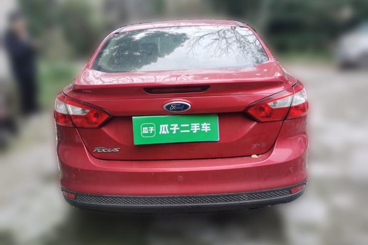 Used Ford Focus 2012 Sedan 1.6L Automatic Fashion Edition
