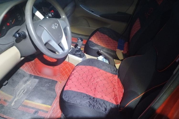 Used Hyundai Verna (older generation) 2010 Sedan 1.4L Manual Comfort GS
