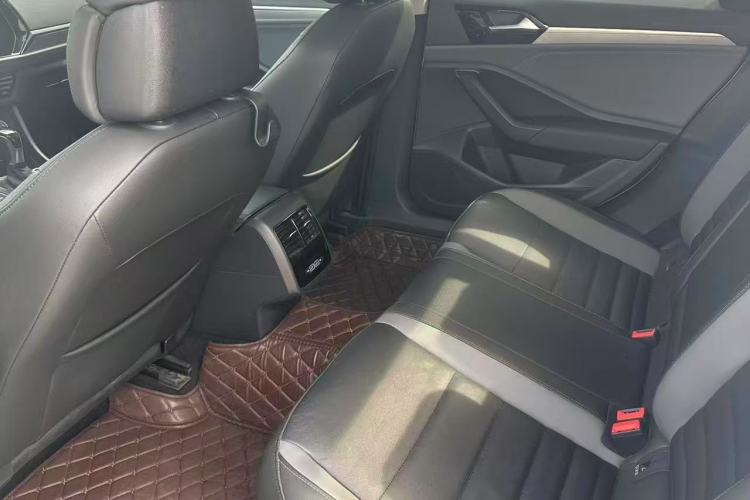 Used Volkswagen Sagitar 2020 200TSI DSG Comfort Version China VI Standard Interior 3