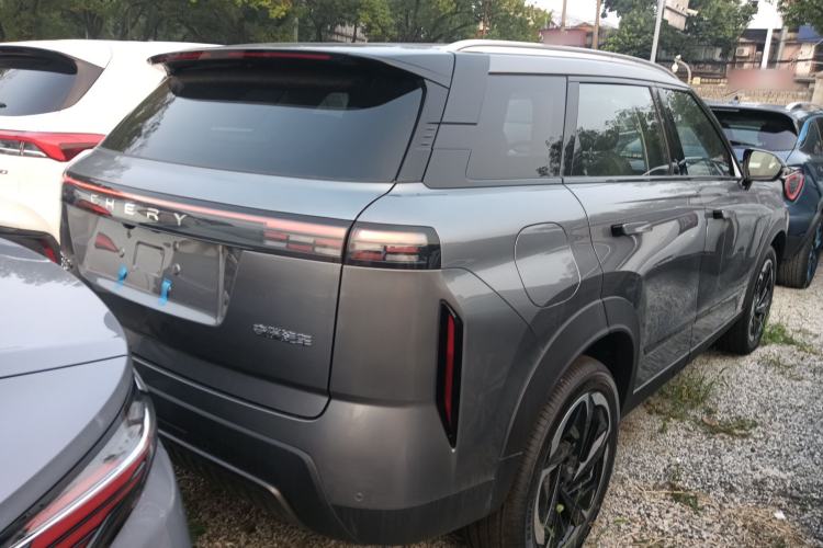 Used Chery Tiggo 7 C-DM 2025 1.5T 120KM Luxury Trim
