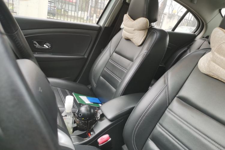 Used Renault Fluence 2015 2.0L Fashion Edition
