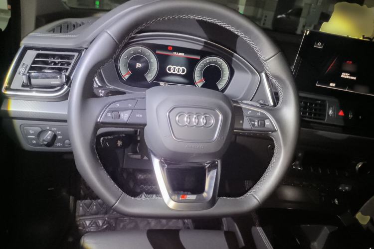 Used Audi Q5L 2022 Updated 40T Luxury Dynamic Edition