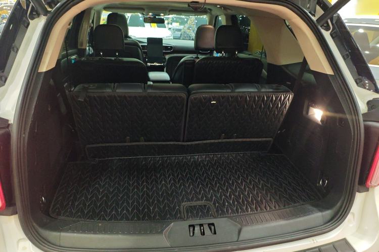 Used Ford Explorer 2020 EcoBoost 285 4x4 Titanium Edition 6 Seats
