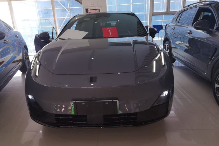 Used Lynk & Co Z20 2025 530 km Range Rear-Wheel Drive Max
