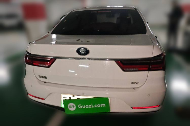 Used BYD Qin New Energy 2019 High-Range Luxury Model