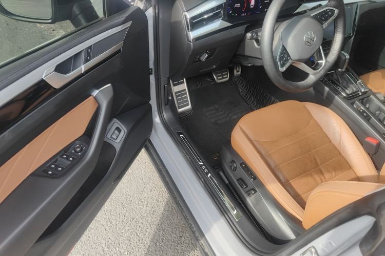 Used Volkswagen FAW-Volkswagen CC 2021 Estate Car 380TSI Vizion Edition