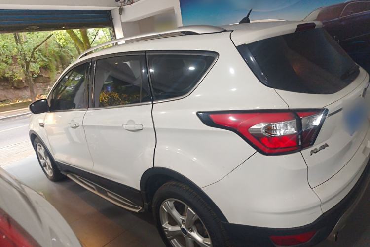 Used Ford Kuga 2018 EcoBoost 180 Two-Wheel-Drive Platinum Edition