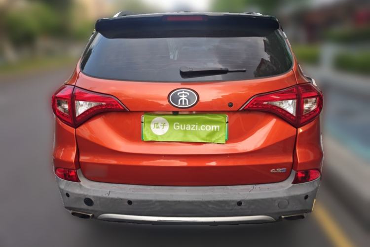 Used BYD Song New Energy 2017 Song DM 1.5TID All-Wheel Drive Luxury Model Rear