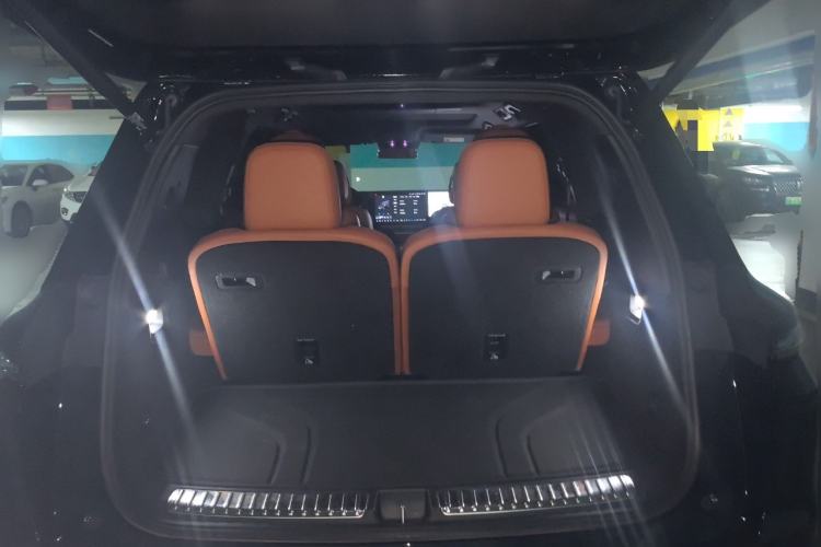 Used Li Auto L9 2022 Max model