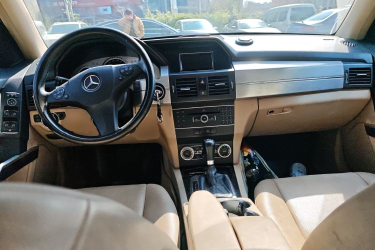 Used Mercedes-Benz GLK-Class 2011 GLK 300 4MATIC Dynamic Model